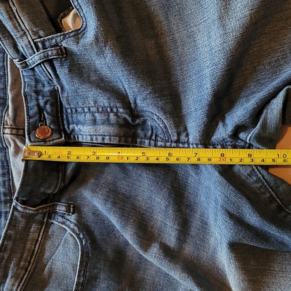 Old Navy Super Skinny Mid Rise - 8 Long - Picture 5 of 5